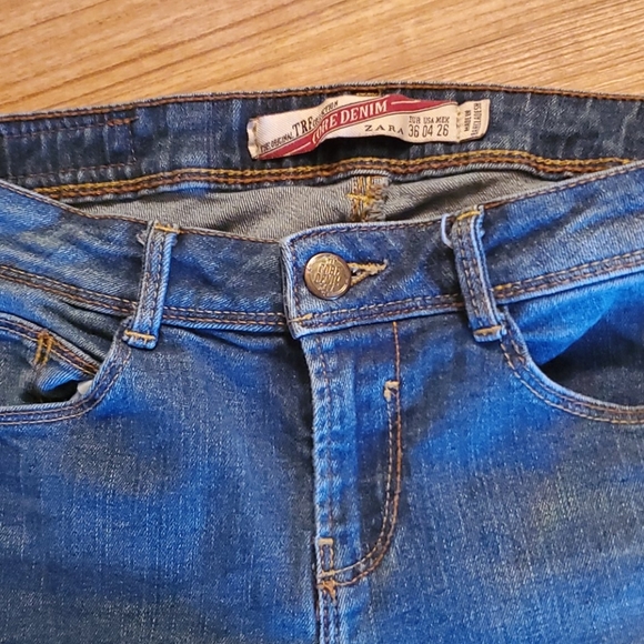 Zara Core Denim The Original TRF Collection Sz 4 - Picture 2 of 9